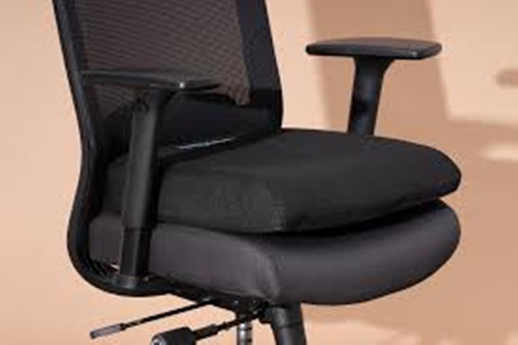 Enhancing Comfort and Support: The Benefits of Foam Chair Cushions in Creating an Ergonomic Workspace